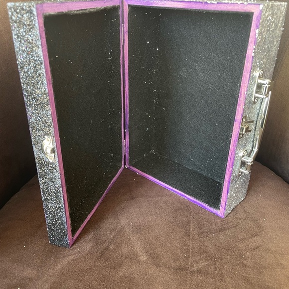 Artist Made Box Clutch “TCU” - Picture 5 of 5